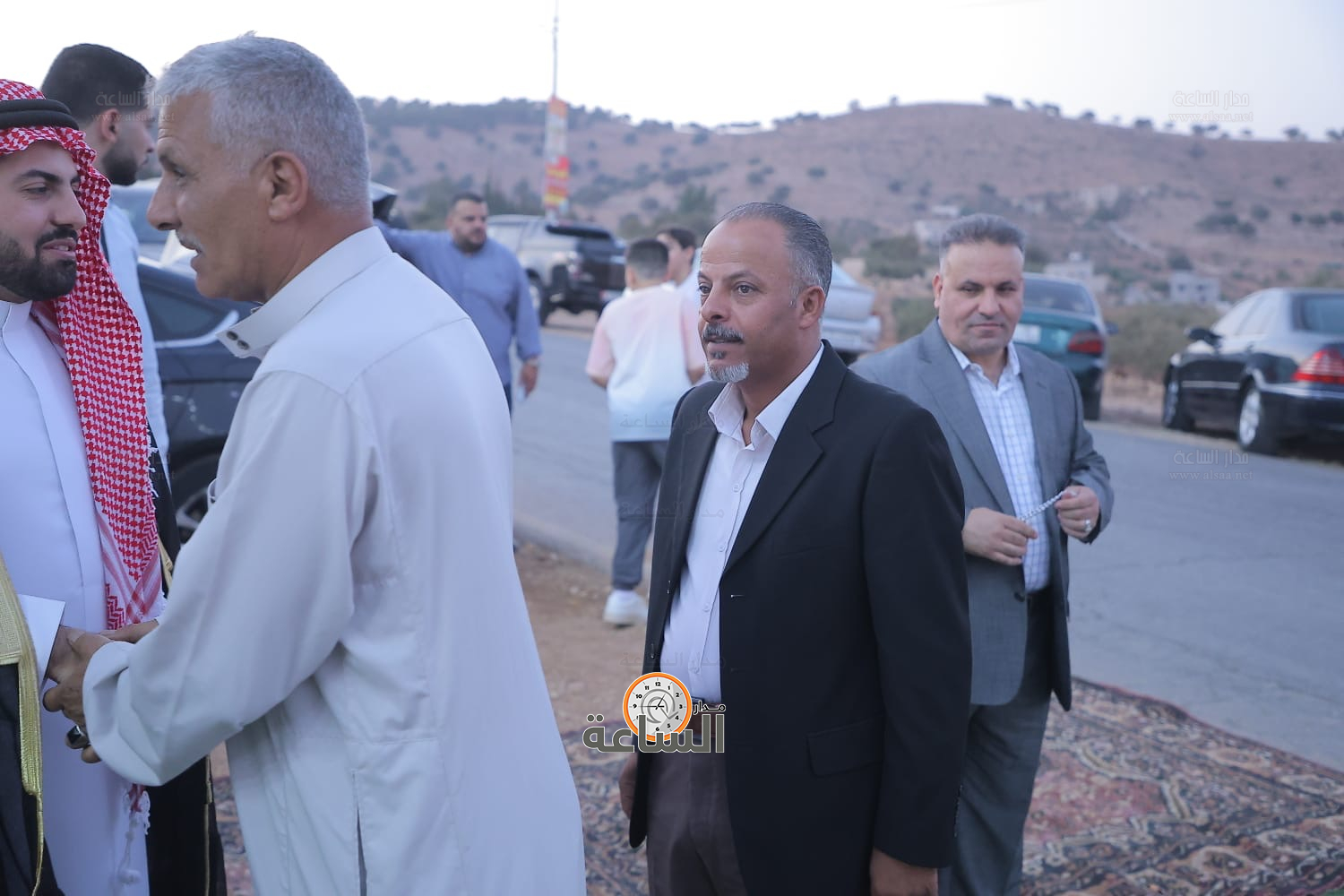 Madar Al-Saa Images 0.7757360631138783