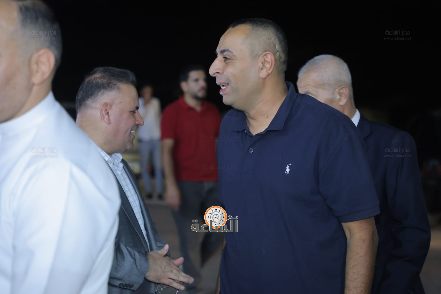 Madar Al-Saa Images 0.34163915693224645