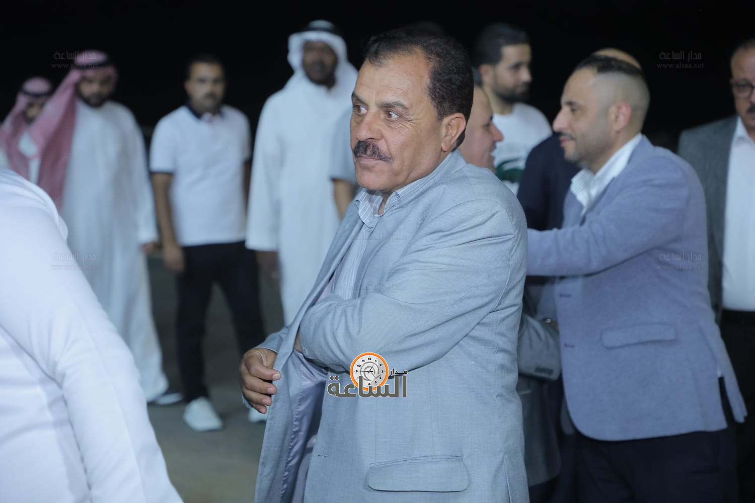 Madar Al-Saa Images 0.0823812282643328