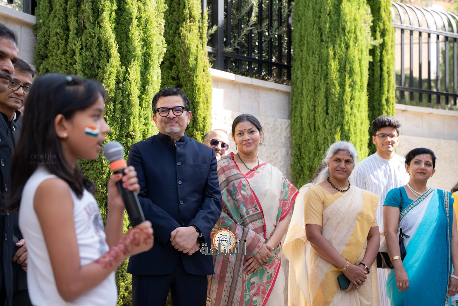 Madar Al-Saa Images 0.8183357359970007