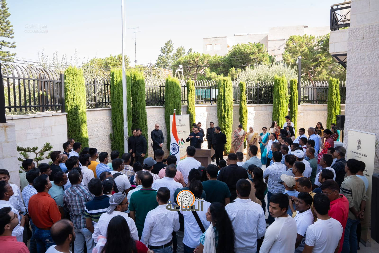 Madar Al-Saa Images 0.9865731937508836