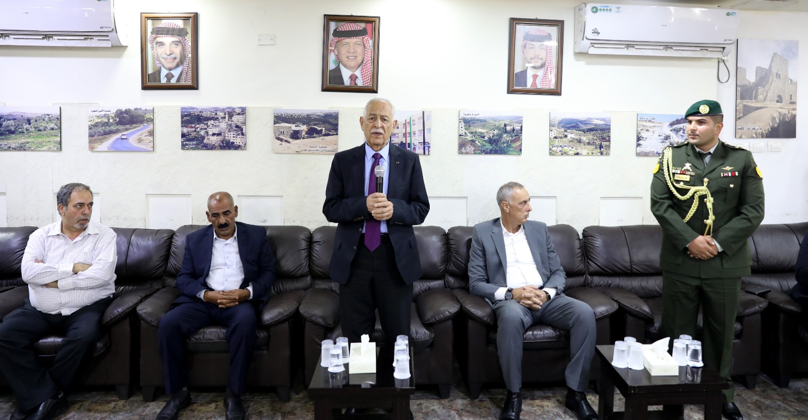 Madar Al-Saa Images 0.22218048623682662