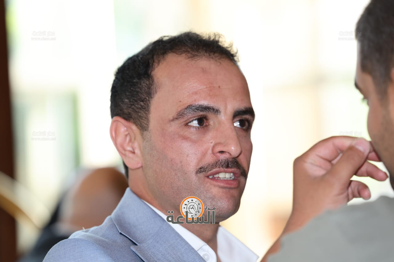 Madar Al-Saa Images 0.40765759275969293