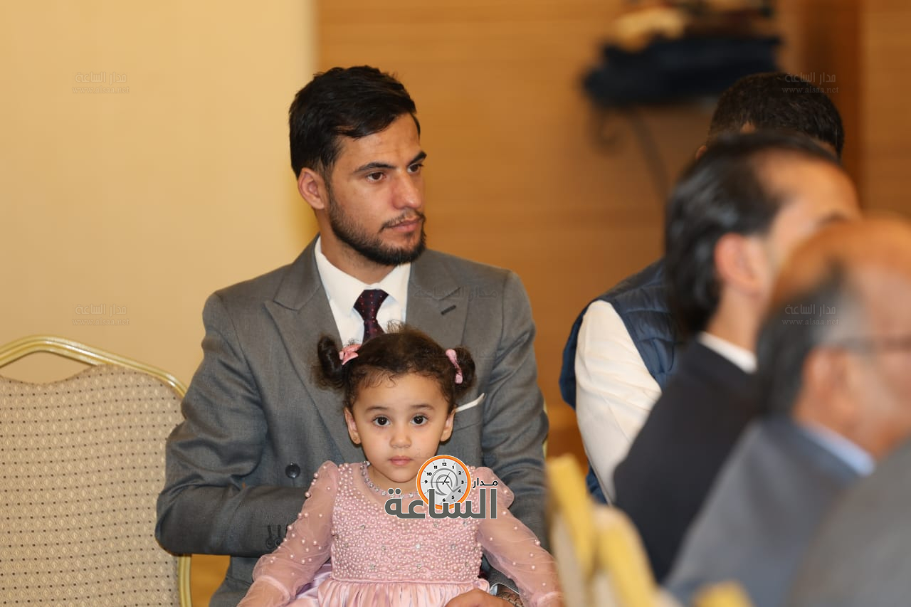 Madar Al-Saa Images 0.35934894068429013