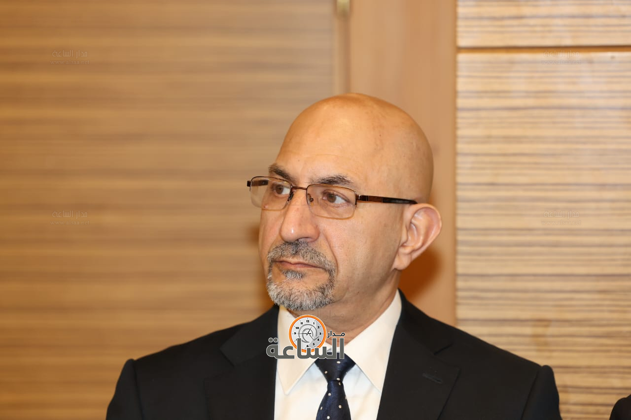 Madar Al-Saa Images 0.6498357755210692