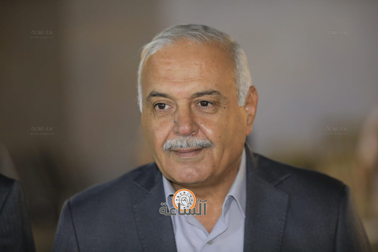 Madar Al-Saa Images 0.6286831228872339