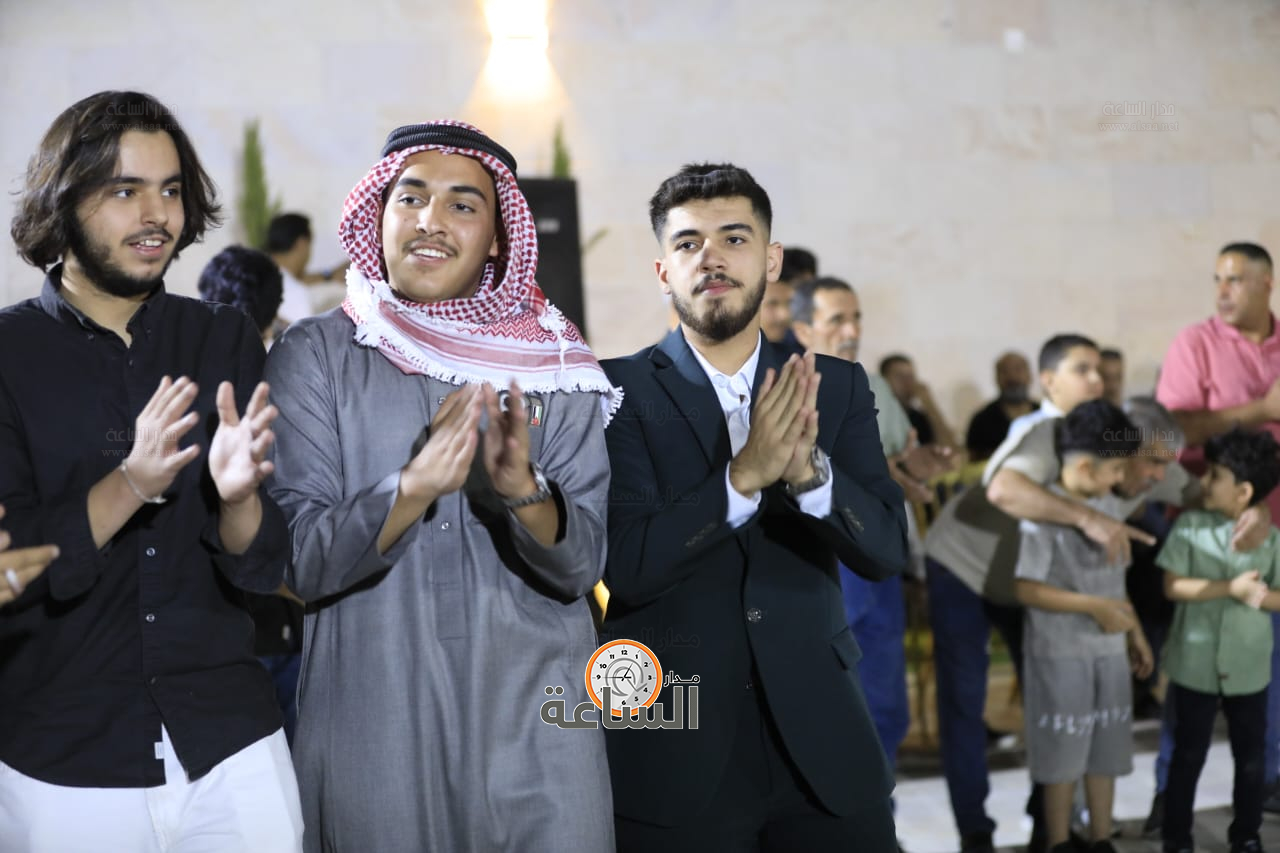 Madar Al-Saa Images 0.3770563654931497