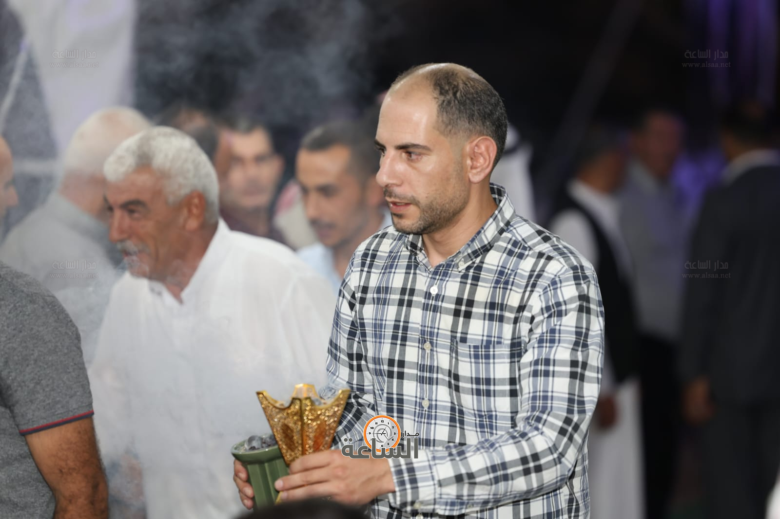 Madar Al-Saa Images 0.4235366435946982