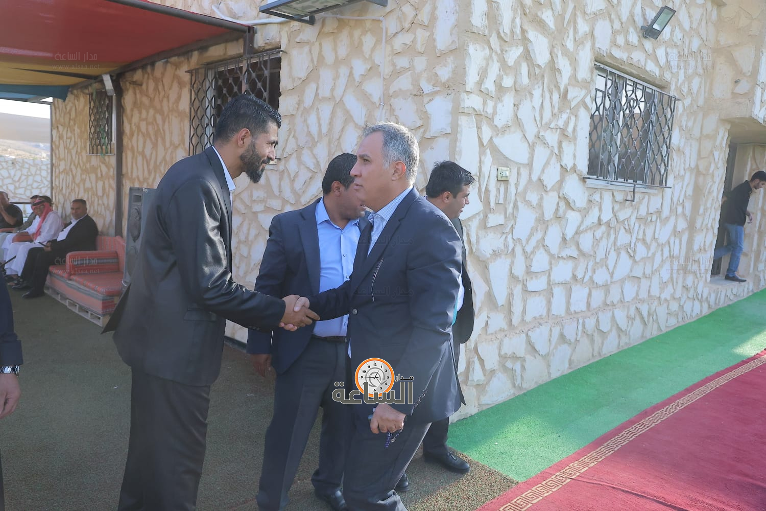 Madar Al-Saa Images 0.8985653846690791