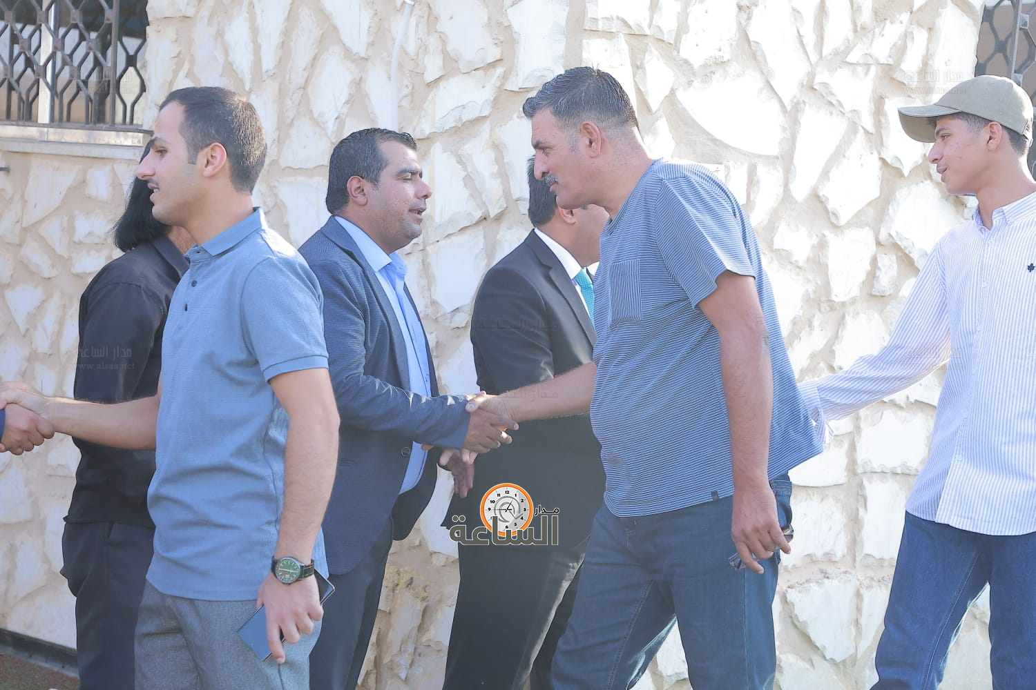 Madar Al-Saa Images 0.6202840075946979