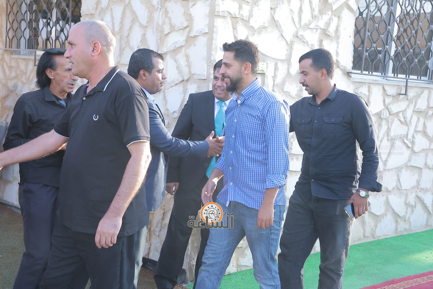 Madar Al-Saa Images 0.8581374224063457