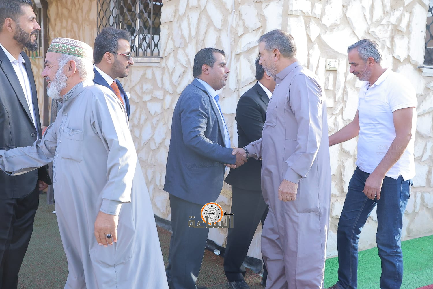 Madar Al-Saa Images 0.40958866729372456