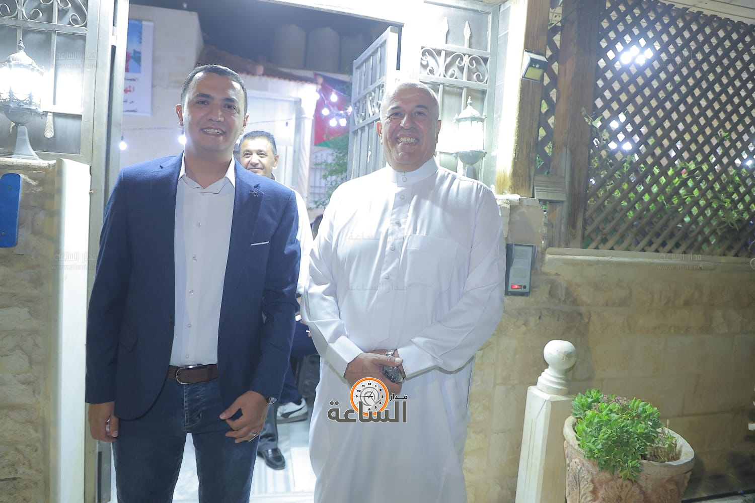 Madar Al-Saa Images 0.939423357859471