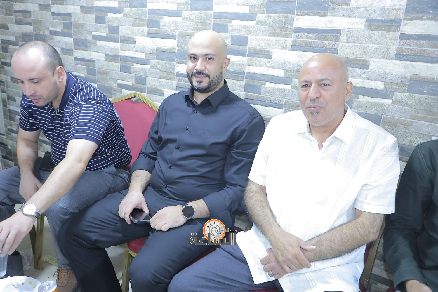 Madar Al-Saa Images 0.8849303360241961