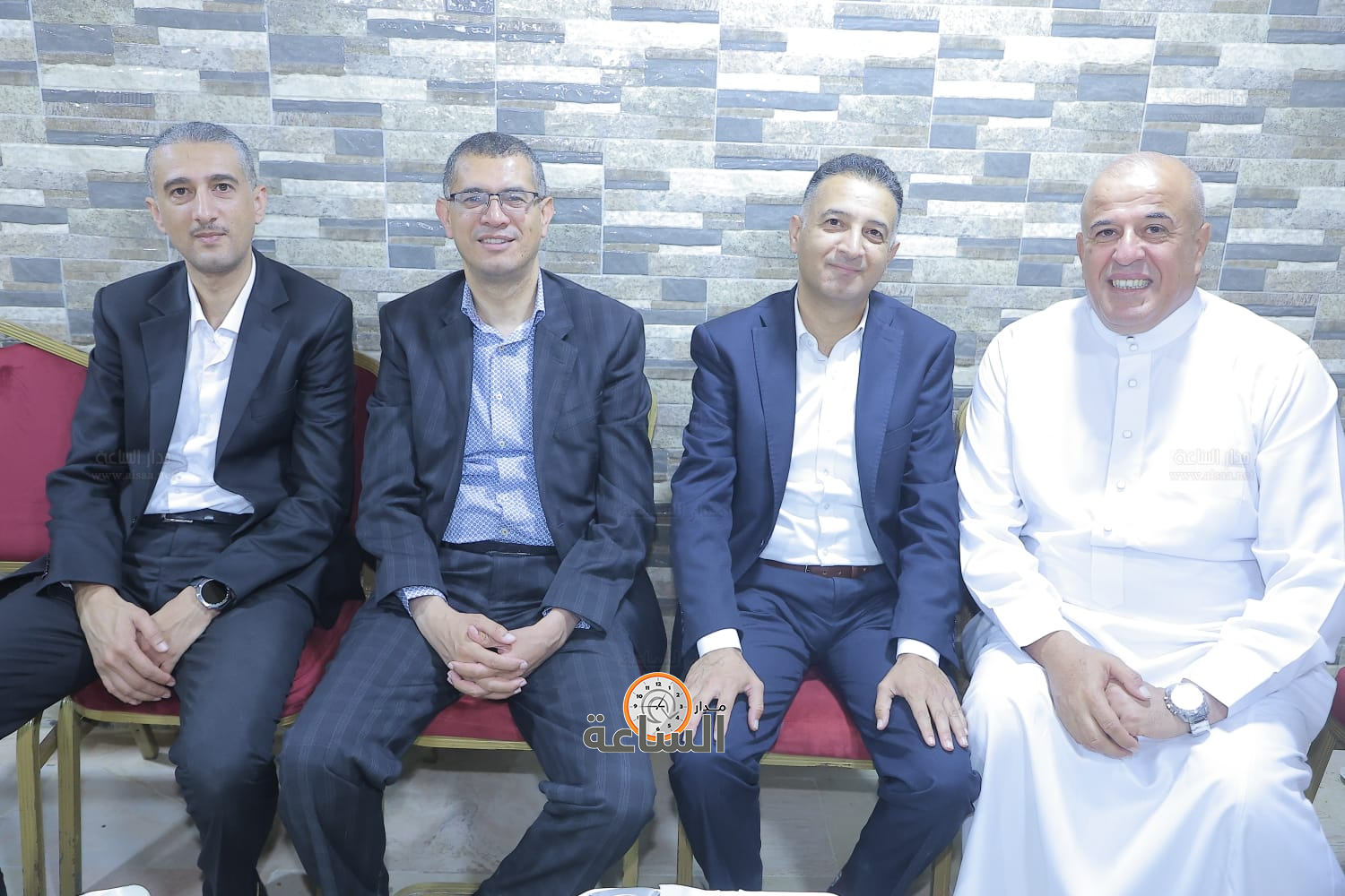 Madar Al-Saa Images 0.4326098594565376