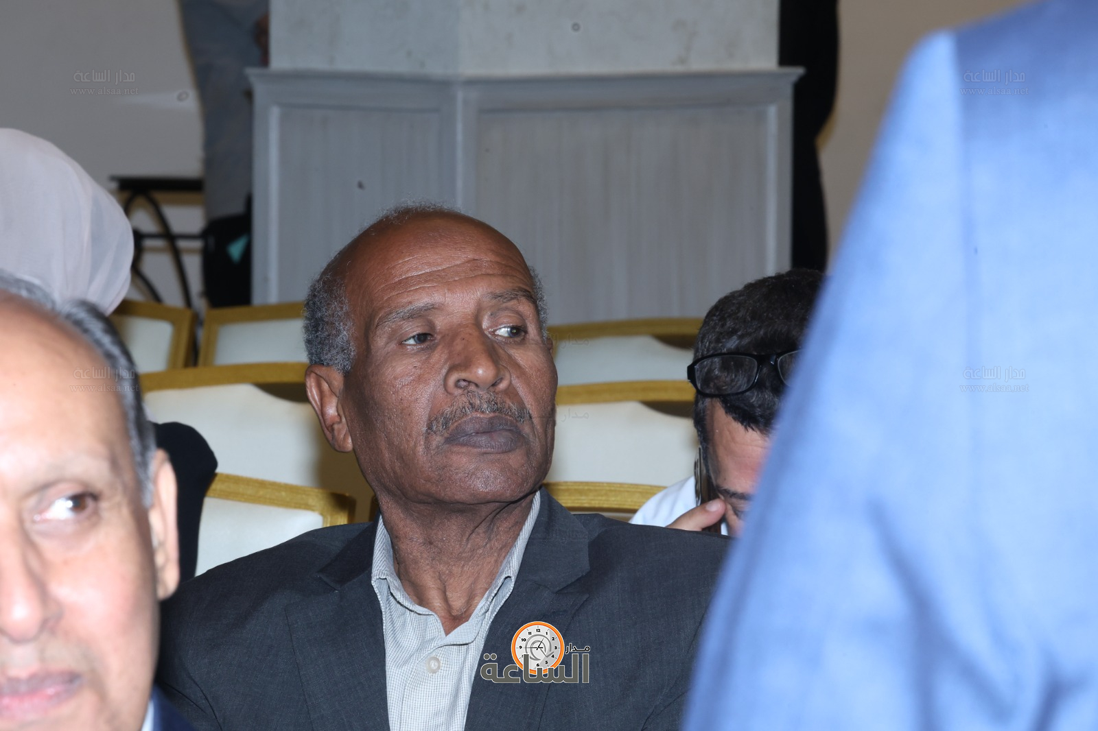 Madar Al-Saa Images 0.5761319054429591