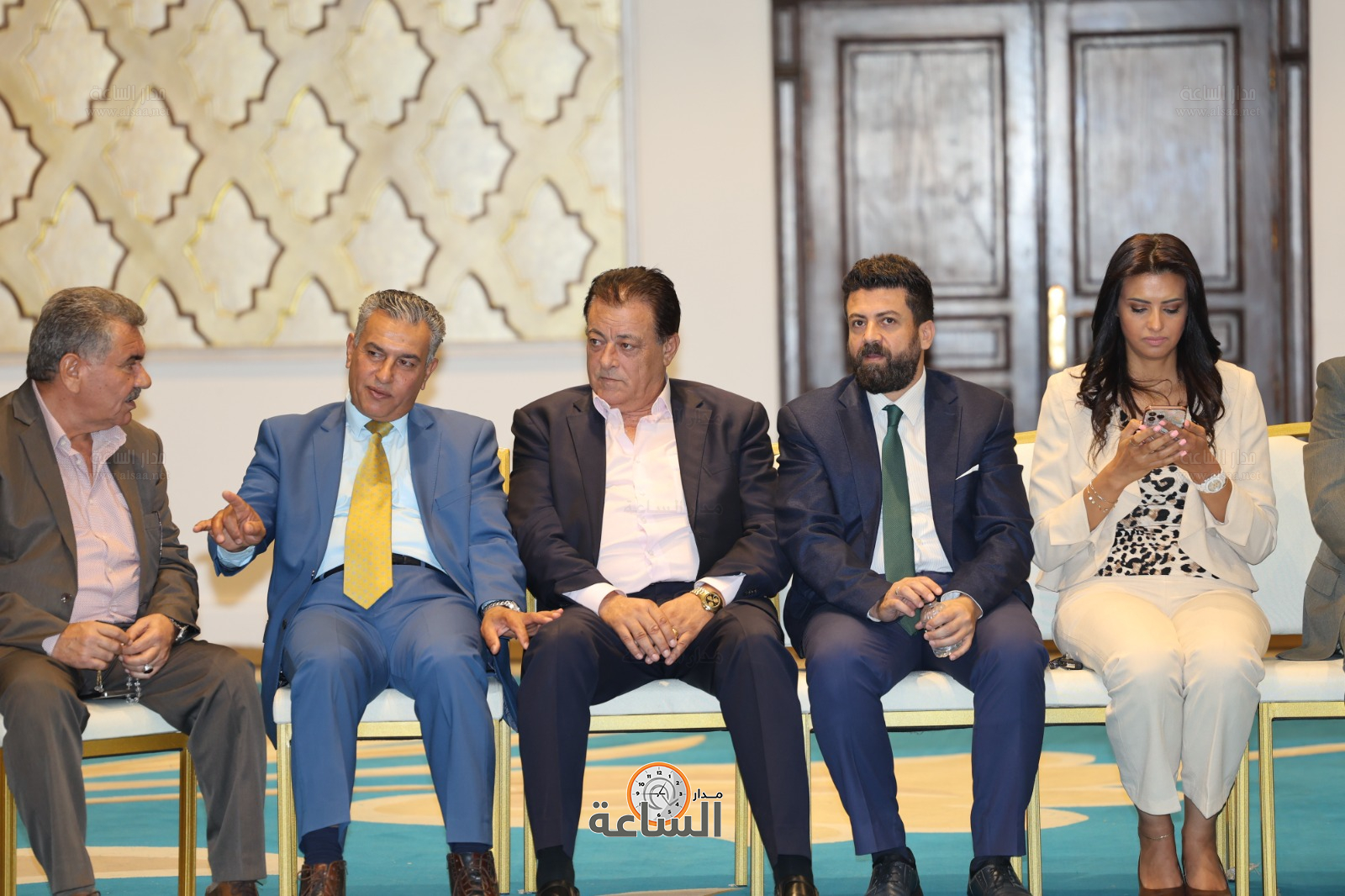 Madar Al-Saa Images 0.28163280583134875