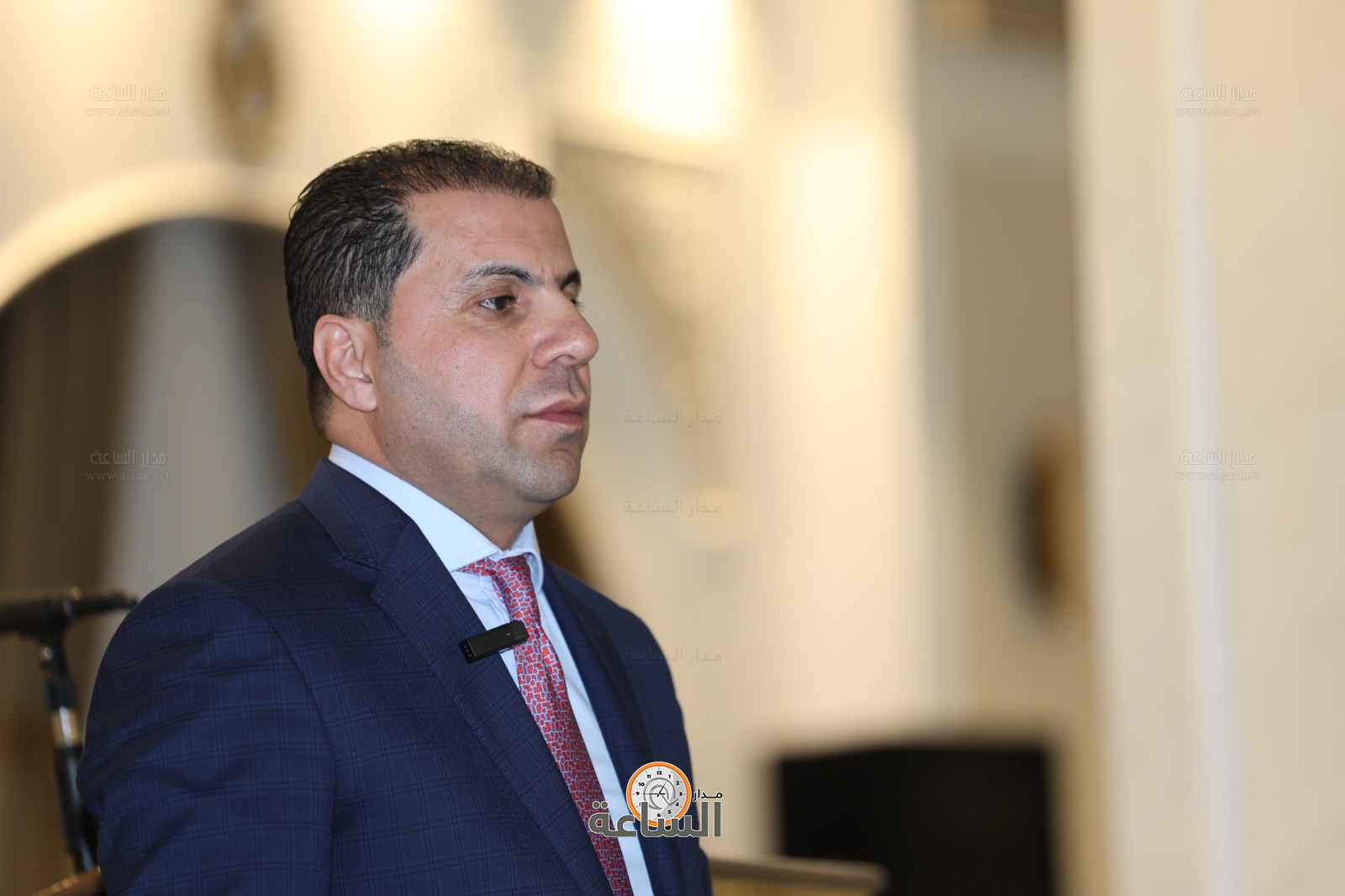 Madar Al-Saa Images 0.7418637956122451