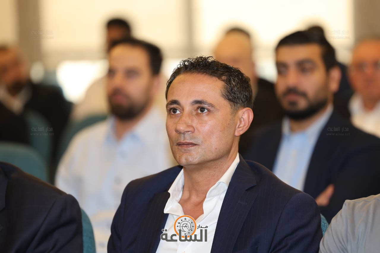 Madar Al-Saa Images 0.7266296145283202