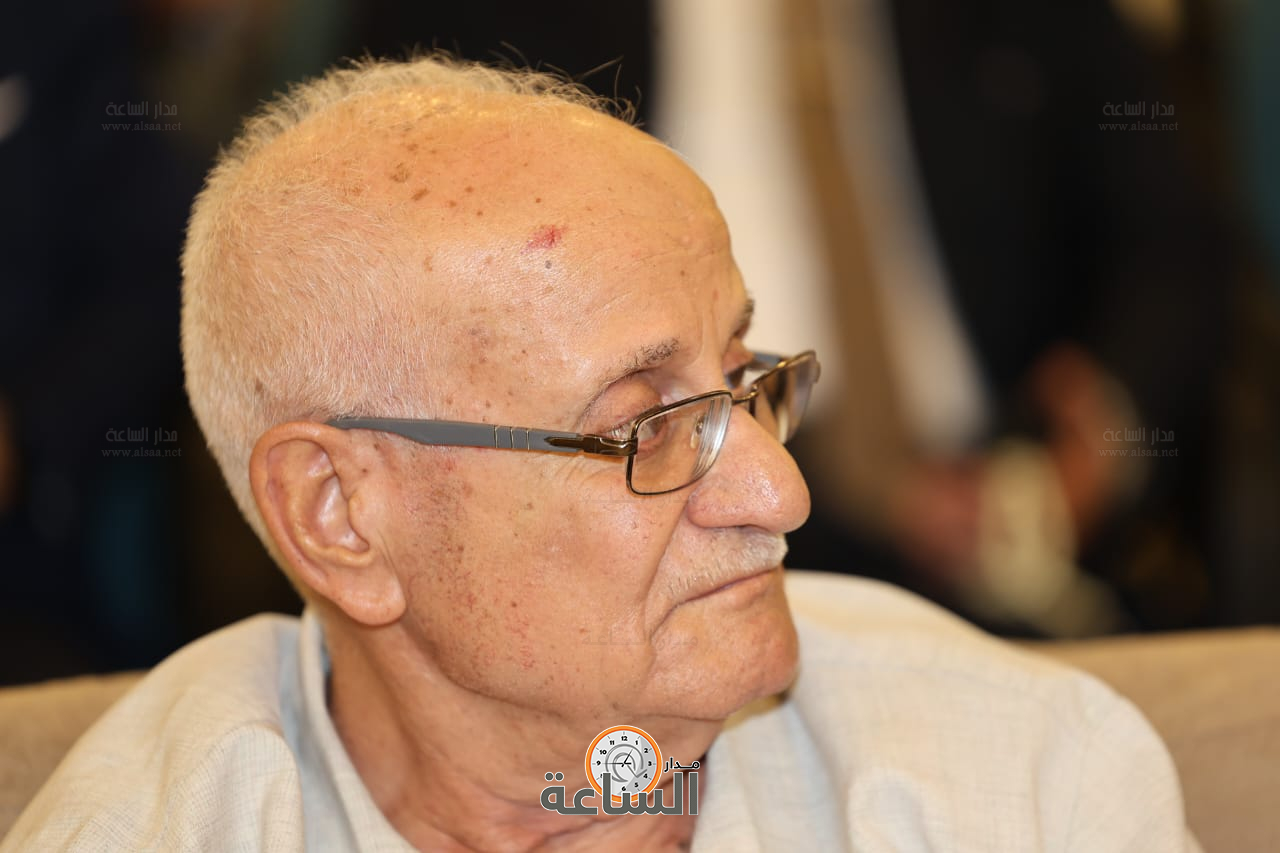 Madar Al-Saa Images 0.996719244301037