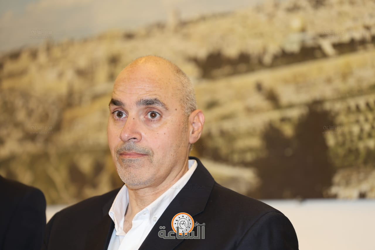 Madar Al-Saa Images 0.1696667208136846