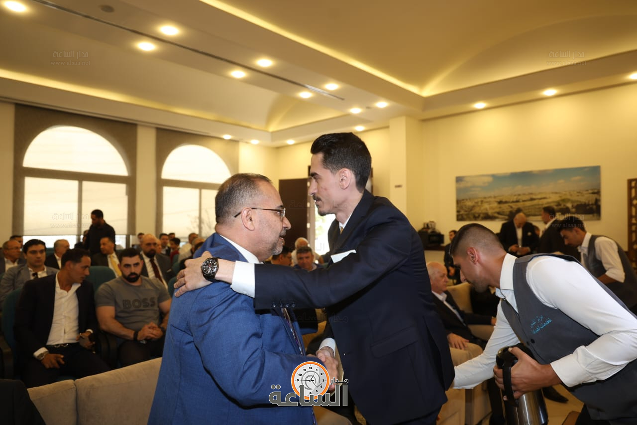 Madar Al-Saa Images 0.8170975317642047