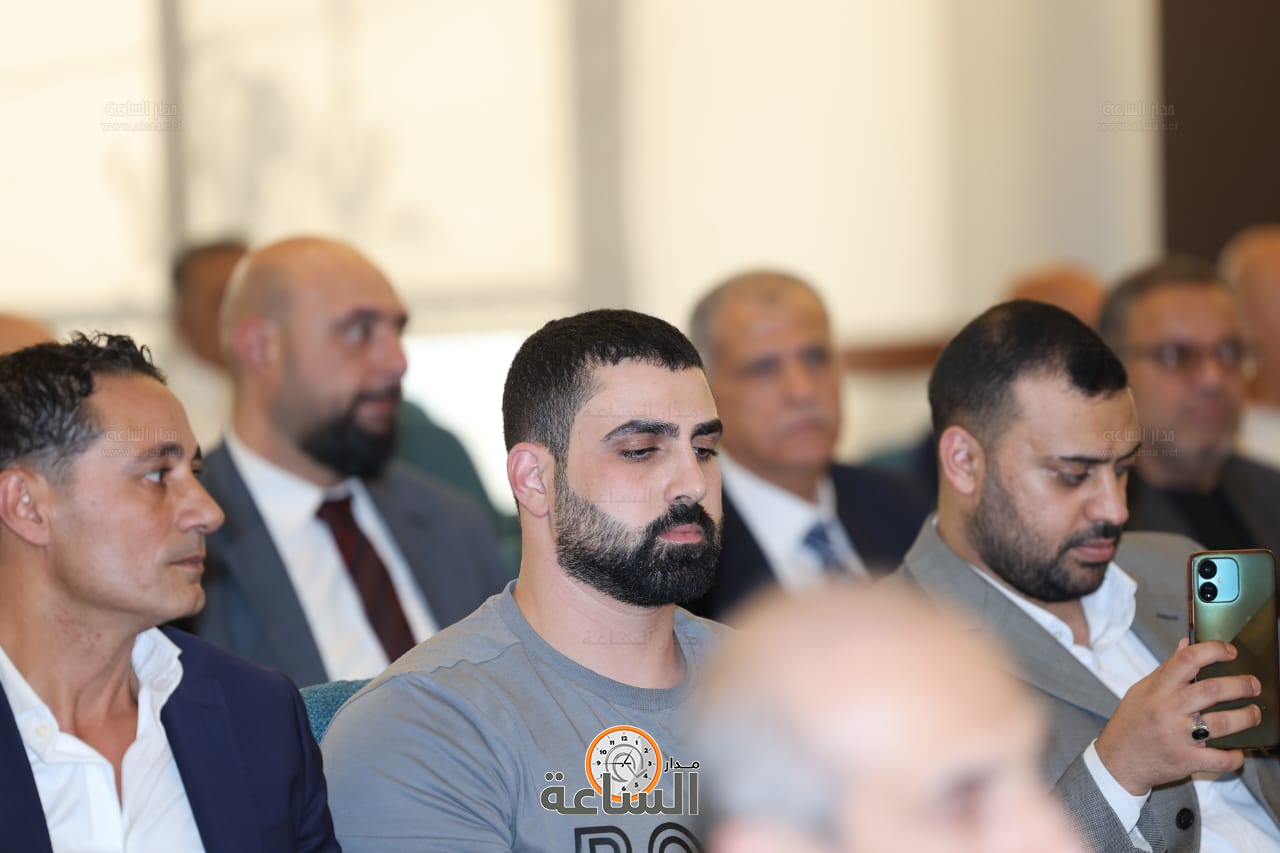 Madar Al-Saa Images 0.9459366353487085