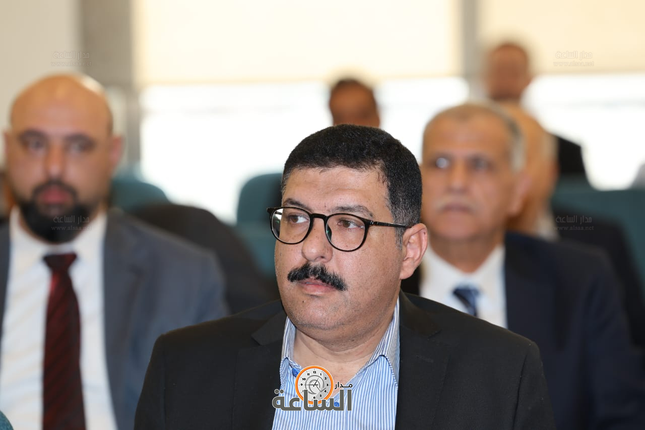 Madar Al-Saa Images 0.746720214933851