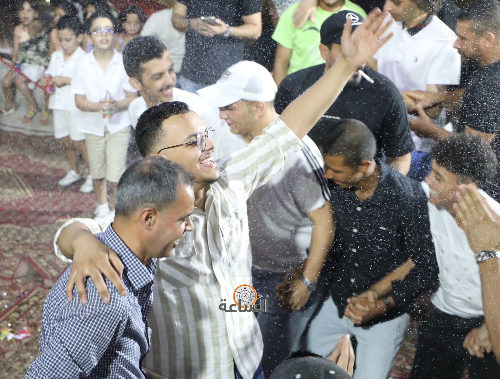 Madar Al-Saa Images 0.8809798691970743