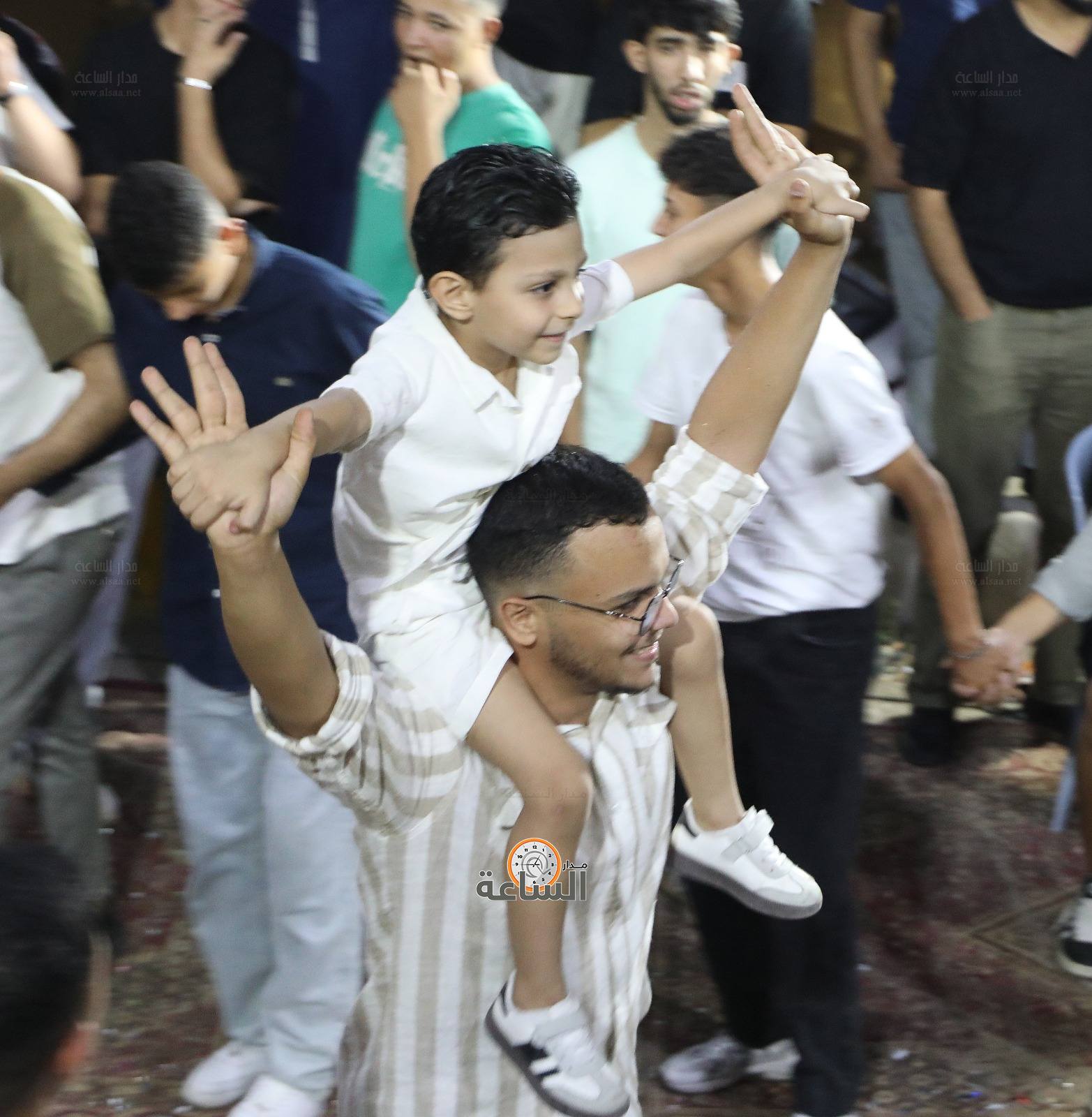 Madar Al-Saa Images 0.4829841564426135