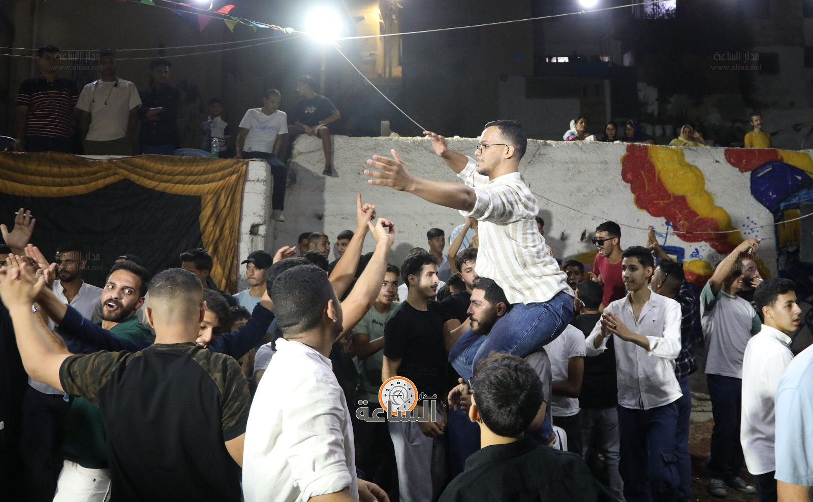 Madar Al-Saa Images 0.5790793626250843