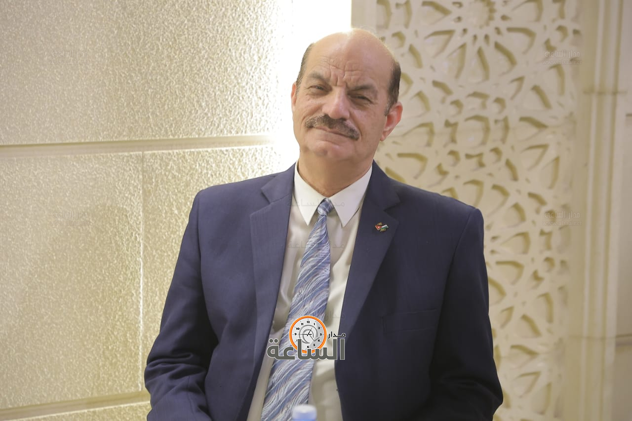 Madar Al-Saa Images 0.4184906639198889