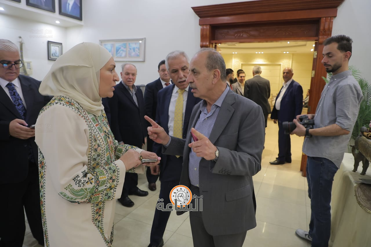 Madar Al-Saa Images 0.026801302108120928