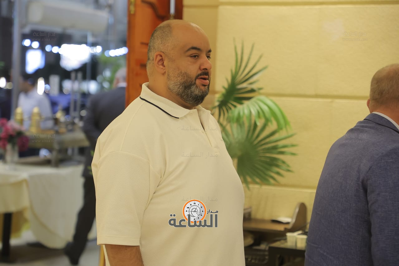 Madar Al-Saa Images 0.7215704372185221