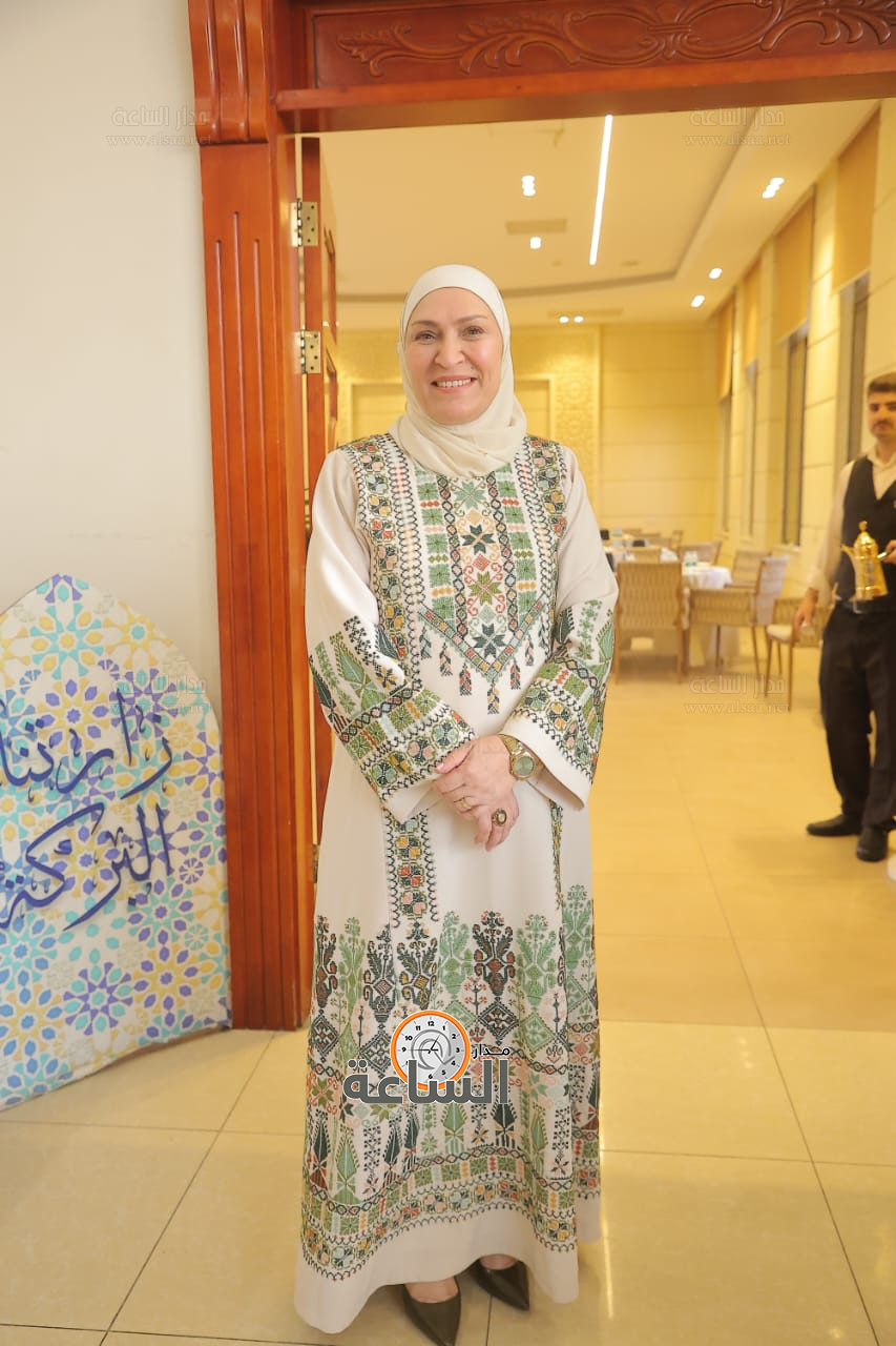 Madar Al-Saa Images 0.30018572114899567