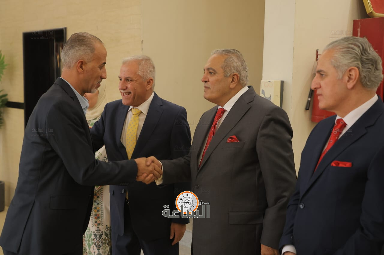 Madar Al-Saa Images 0.8386862458401781