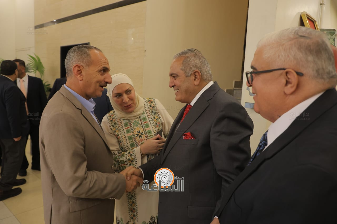 Madar Al-Saa Images 0.5985775865249368