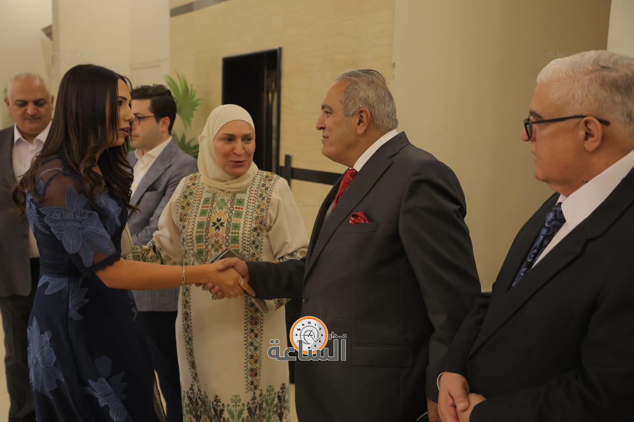 Madar Al-Saa Images 0.20311651352473126