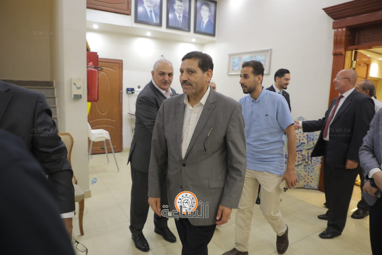 Madar Al-Saa Images 0.3243138625422033