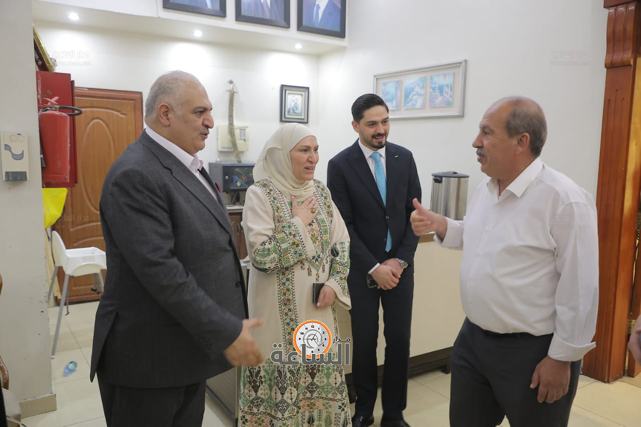 Madar Al-Saa Images 0.8157305632159881