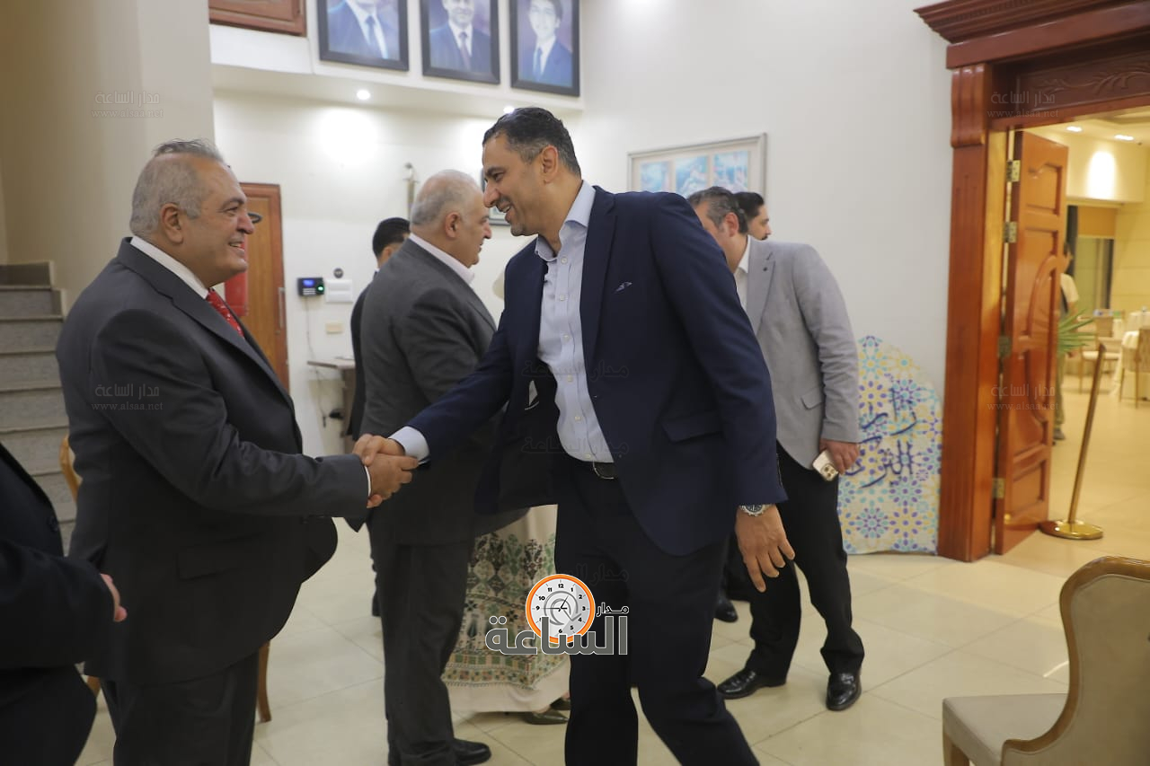 Madar Al-Saa Images 0.764195626473228