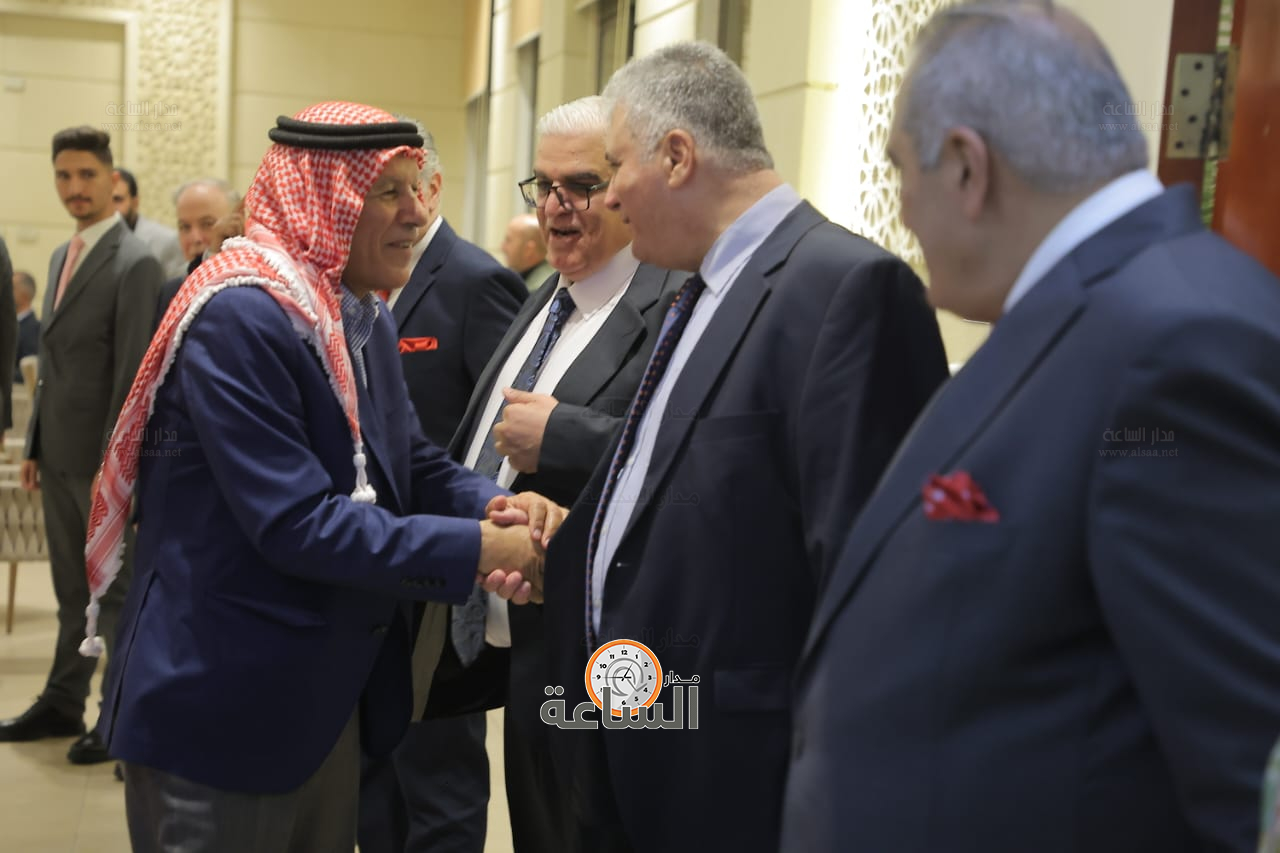 Madar Al-Saa Images 0.12616650821056075