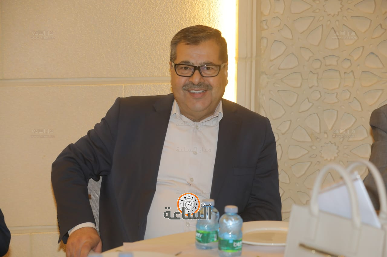 Madar Al-Saa Images 0.3036505030516329