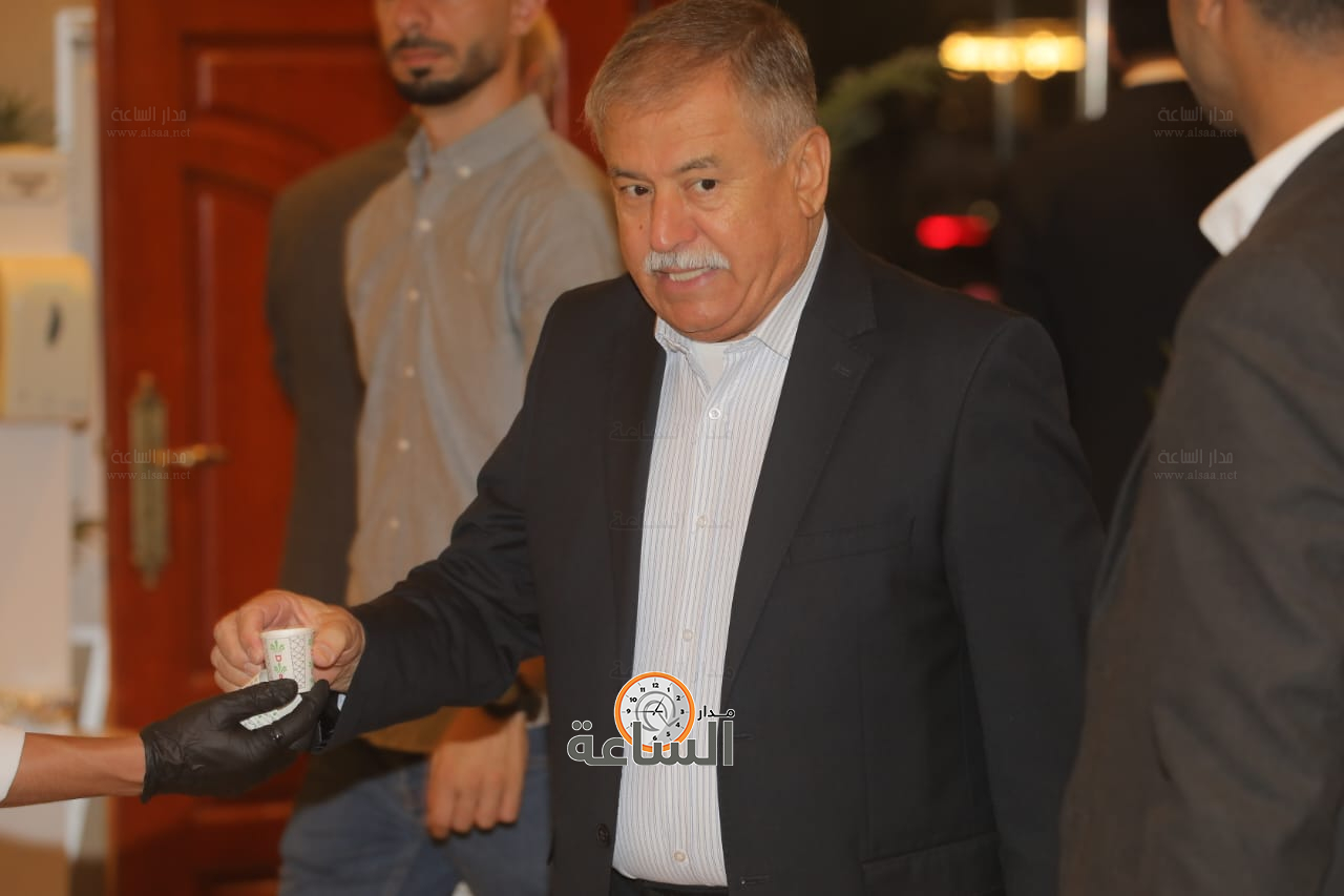 Madar Al-Saa Images 0.843023584411322