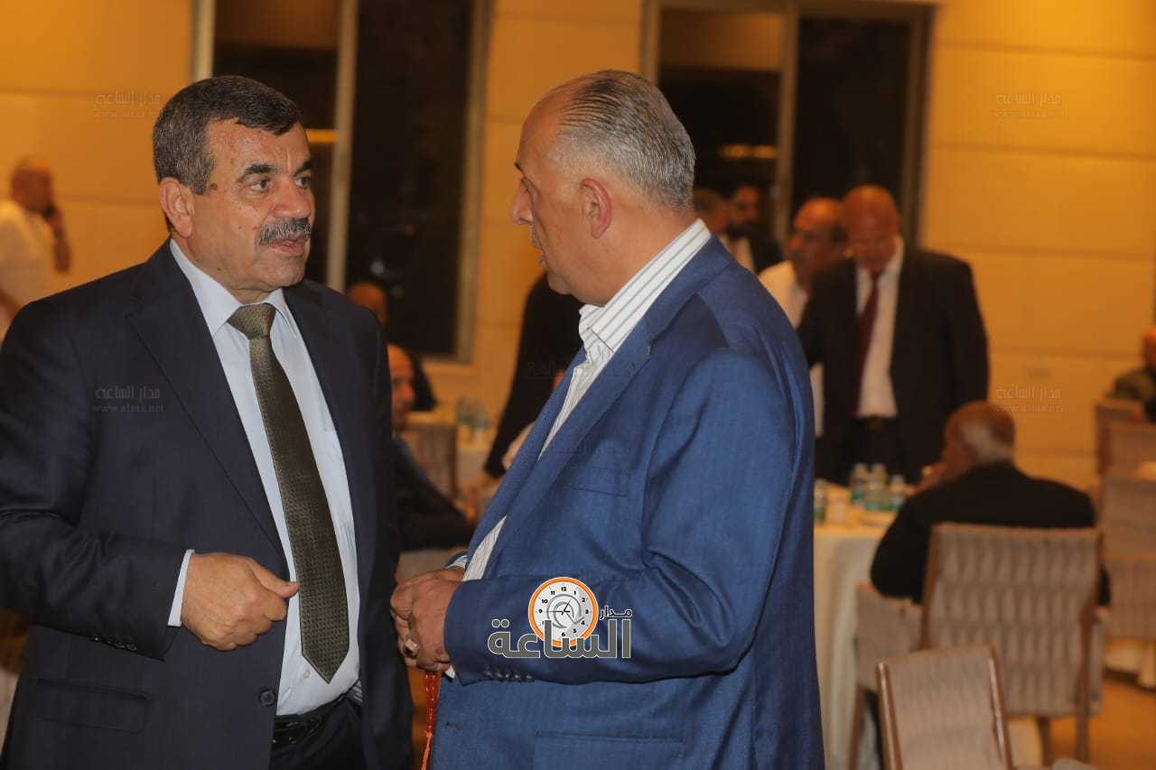 Madar Al-Saa Images 0.43822447772471196