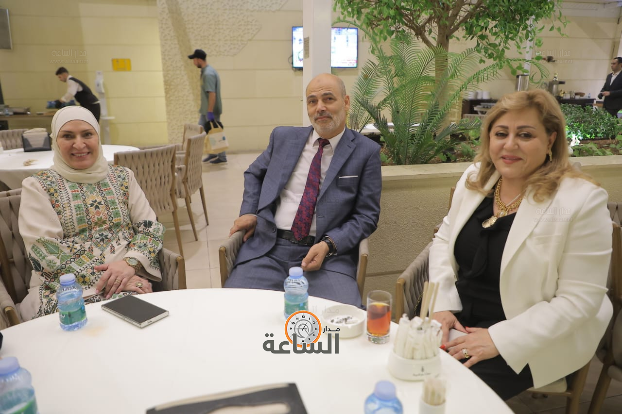 Madar Al-Saa Images 0.08031456054561137