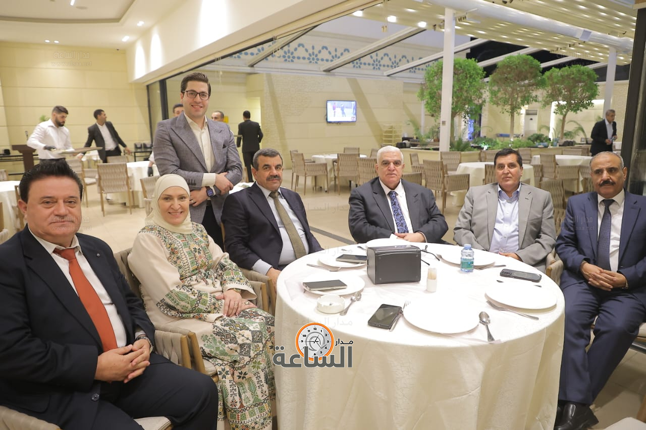 Madar Al-Saa Images 0.16282550860887357