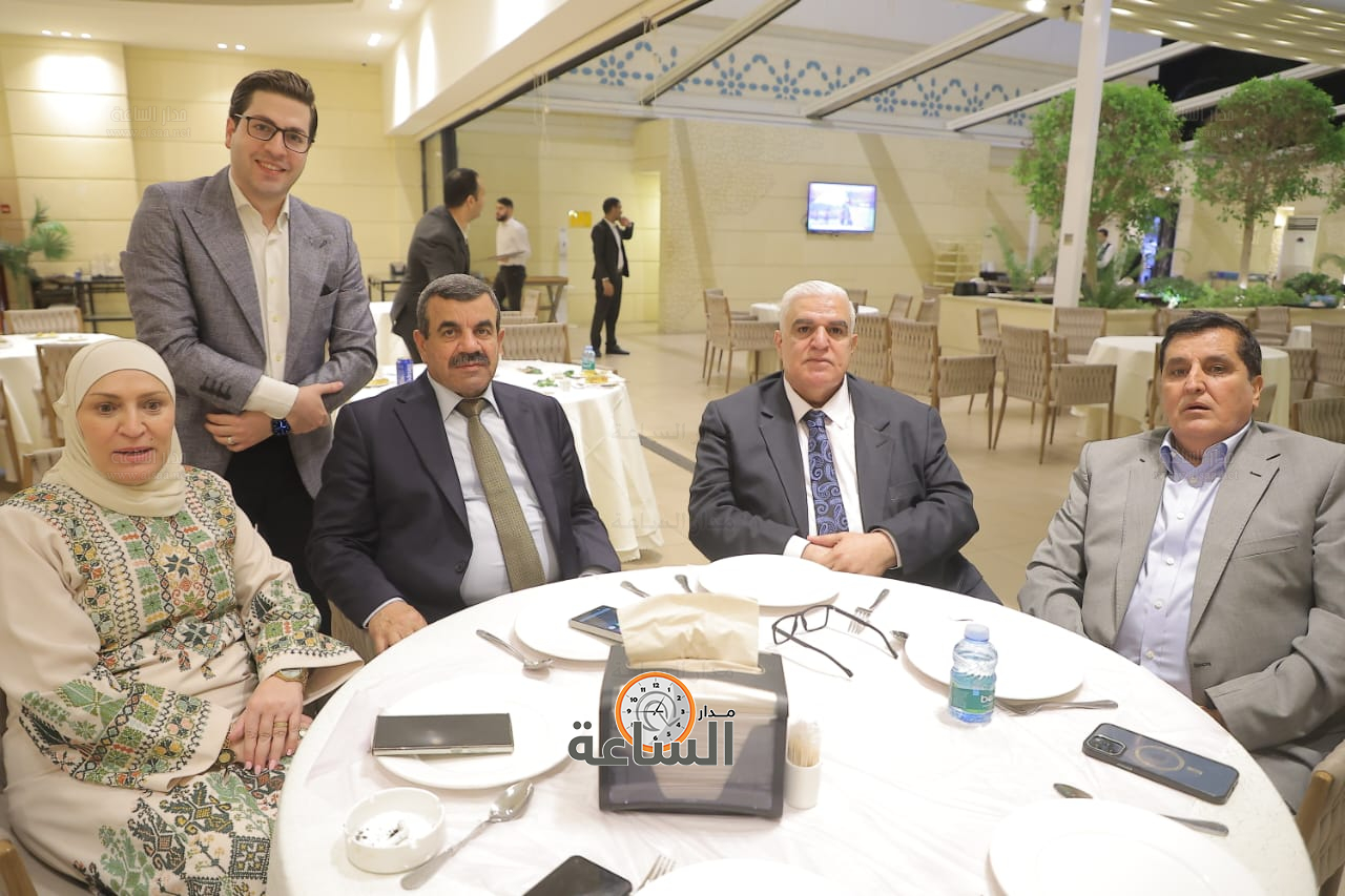 Madar Al-Saa Images 0.8069059262882031