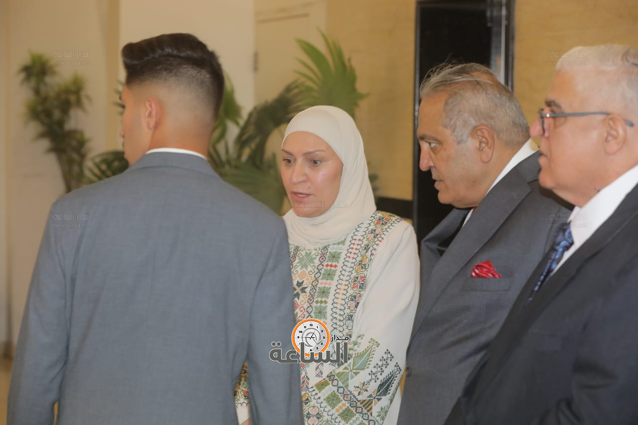 Madar Al-Saa Images 0.778971823450992