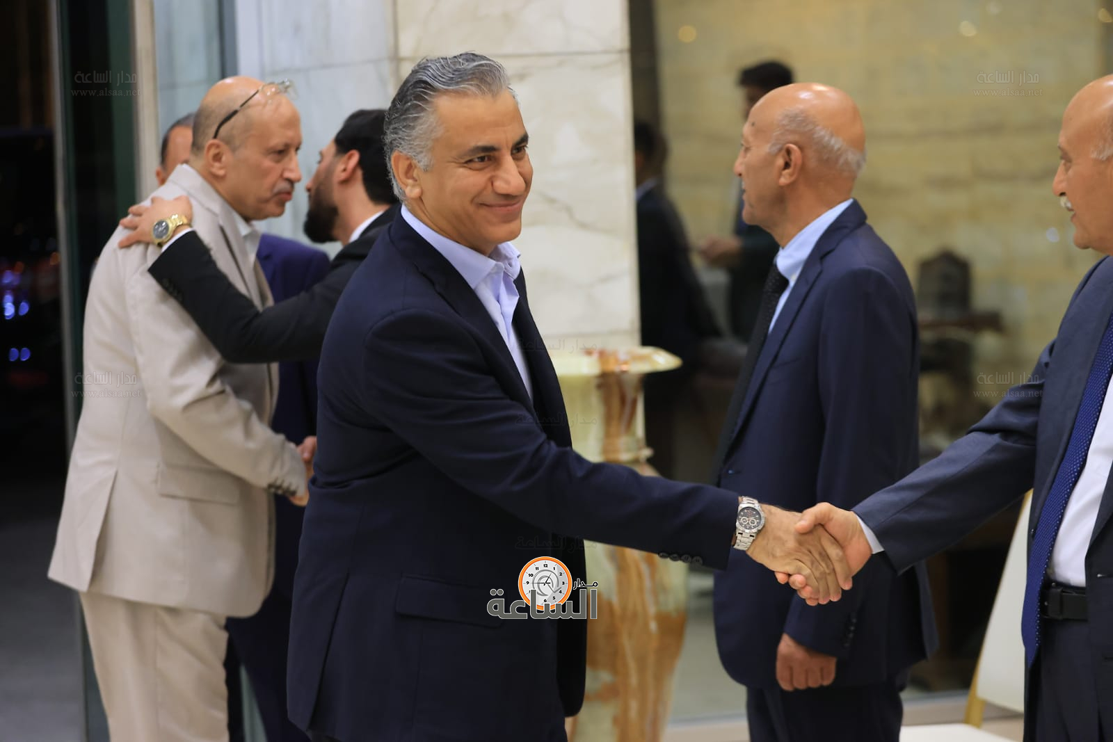 Madar Al-Saa Images 0.6770964688063325